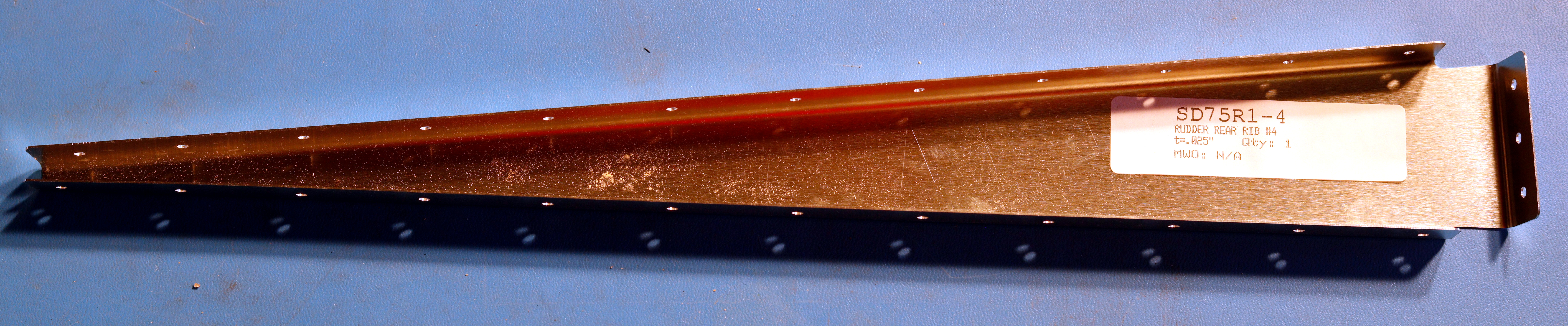 _images/SD75R1-4-rudder-rear-rib-4.jpg