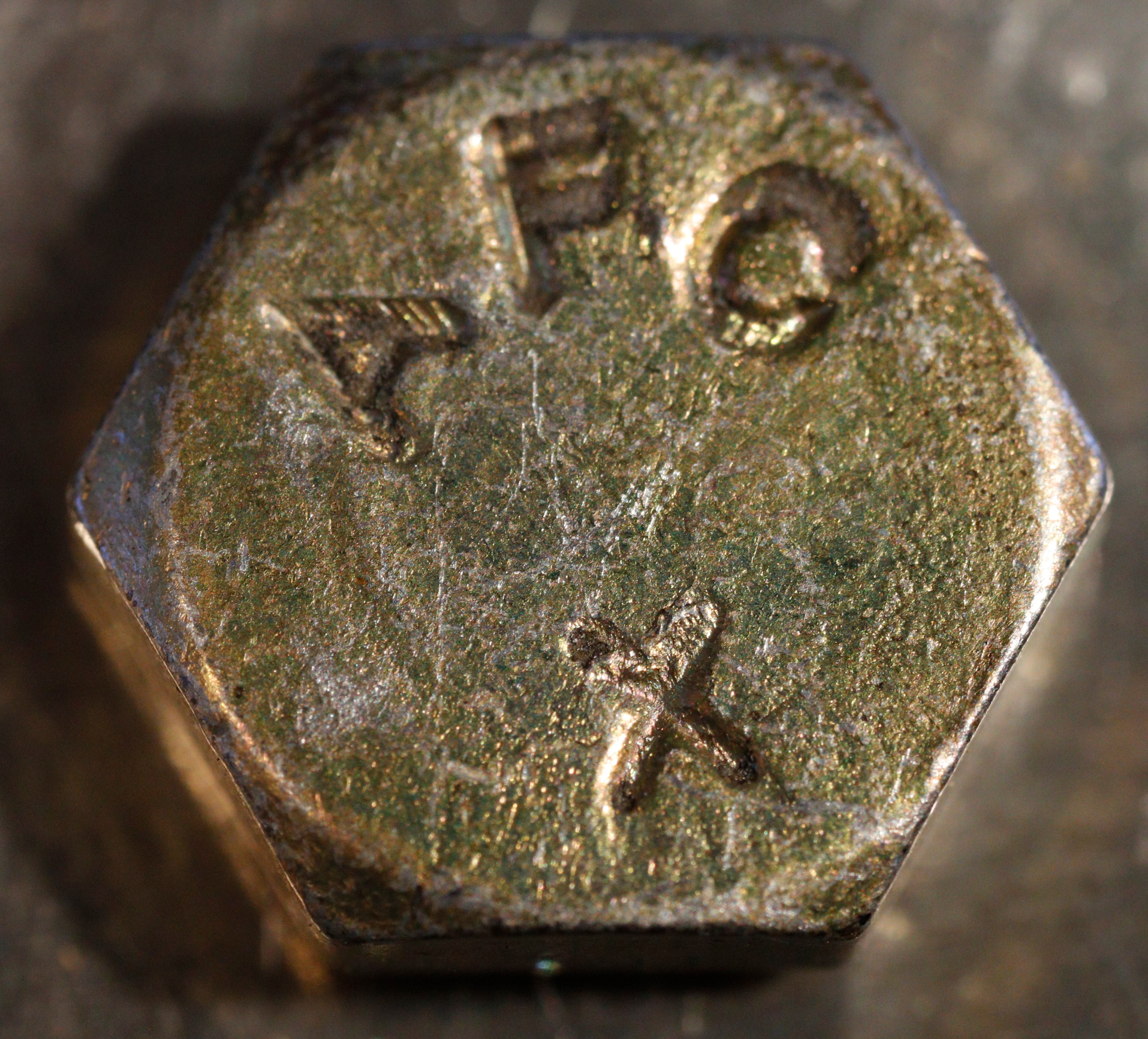 _images/an3-5-bolt-head.jpg