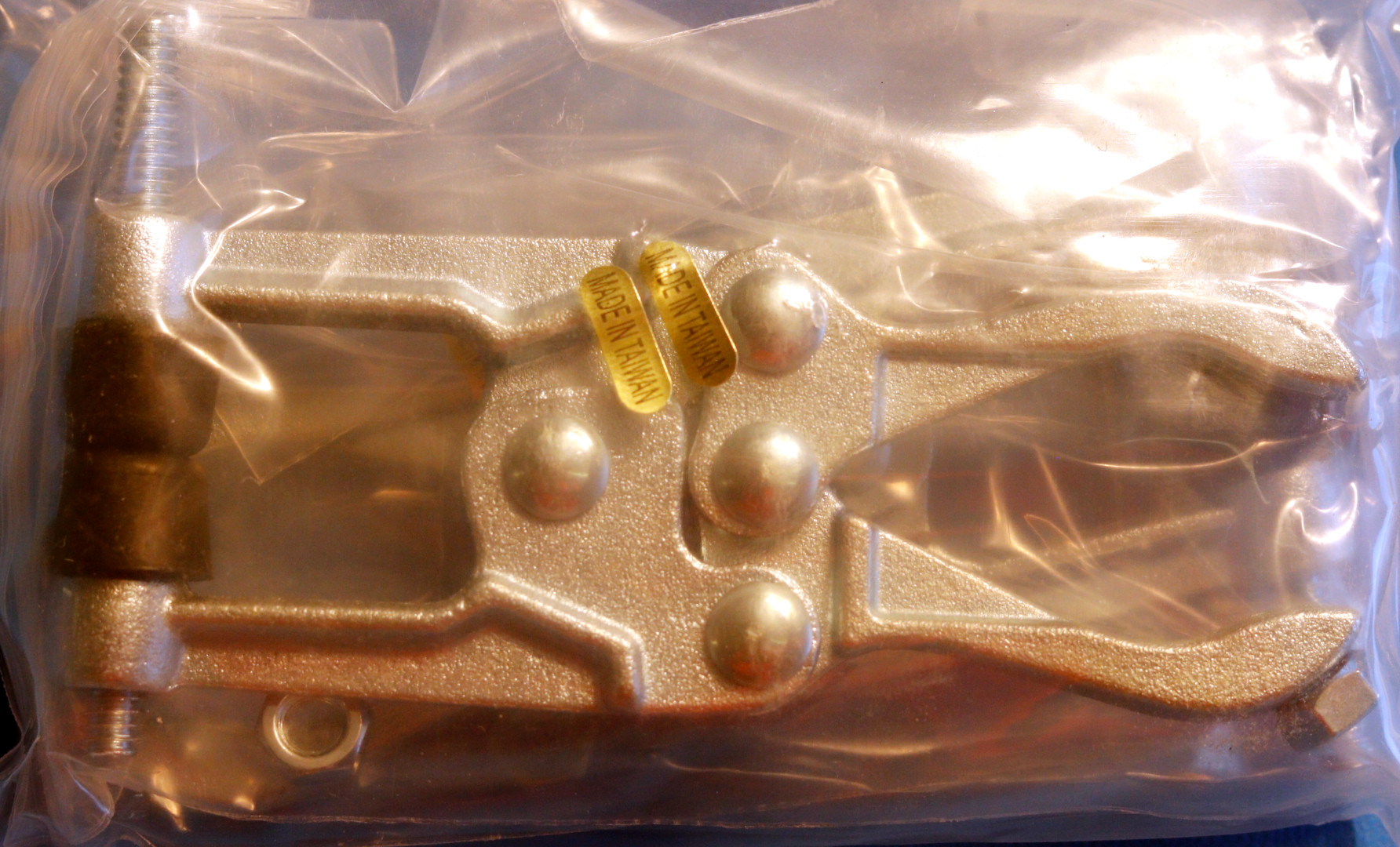 _images/clamps-metal.jpg