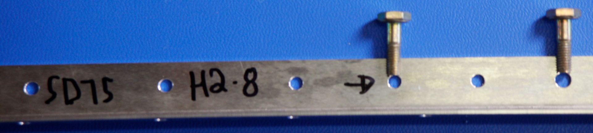 _images/sd75h2-8-hole-size1.jpg