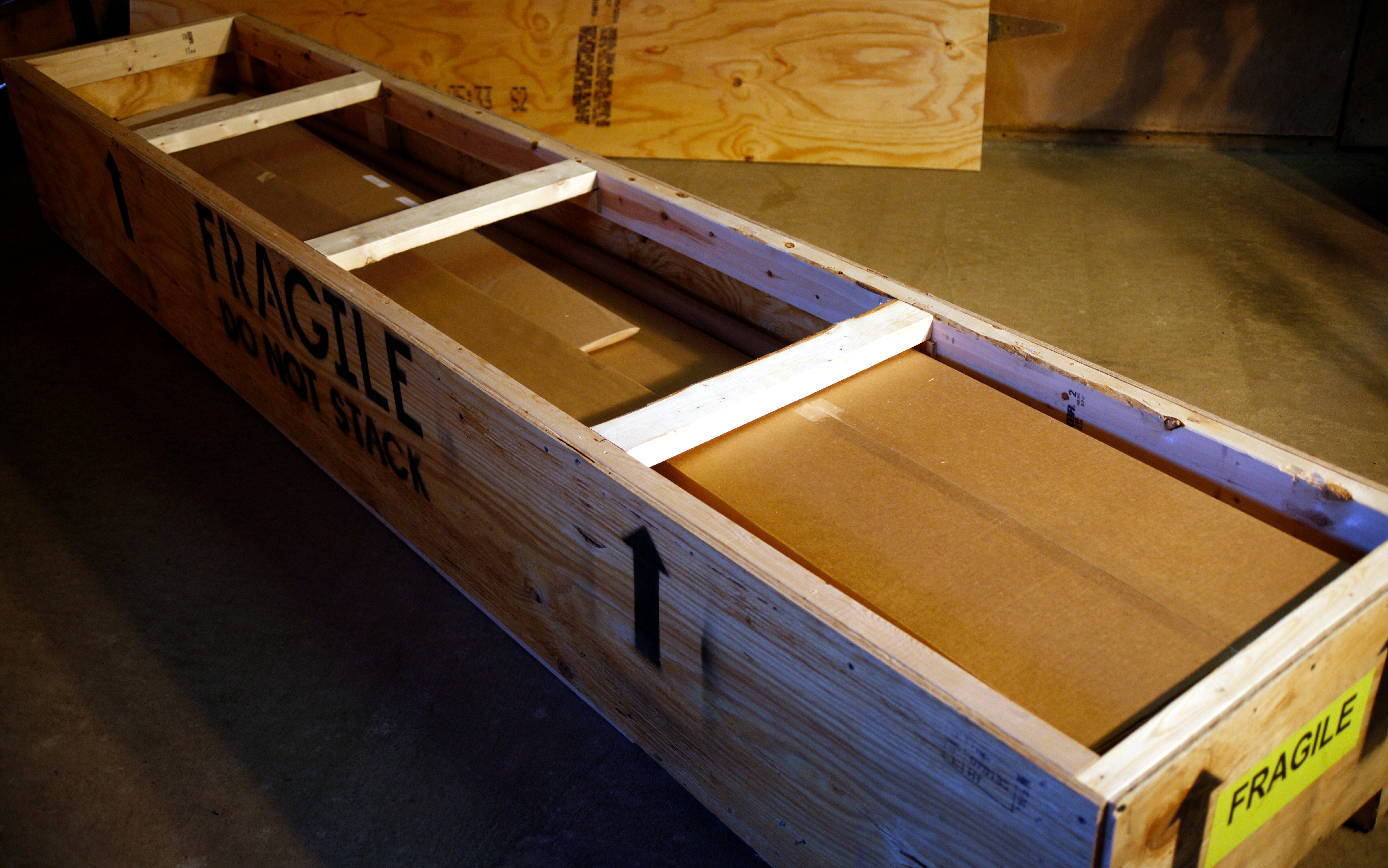 _images/tail_kit_crate_open.jpg